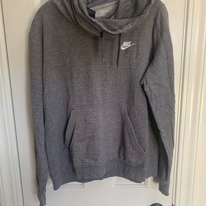 Nike Women’s Charcoal Gray Pullover Sweater